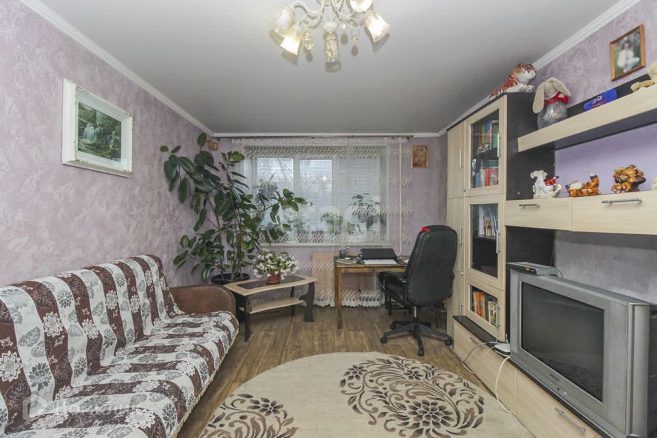 Продаётся 3-комнатная квартира, 70.7 м²