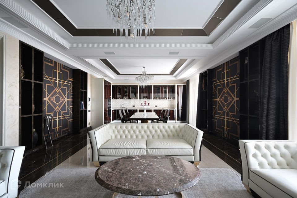 Продаётся 3-комнатная квартира, 146.3 м²