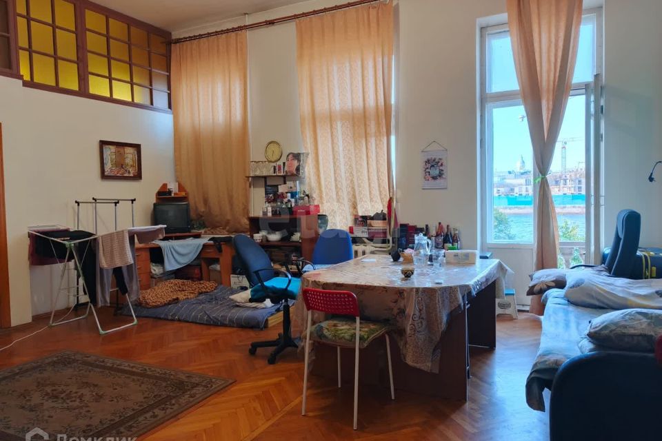 Продаётся 1-комнатная квартира, 59.5 м²