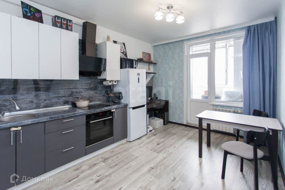 Продаётся 1-комнатная квартира, 39 м²