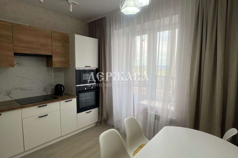 Сдаётся 1-комнатная квартира, 32 м²