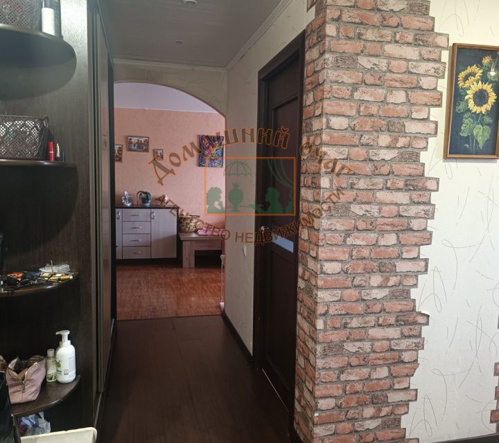 Продаётся 3-комнатная квартира, 57.3 м²