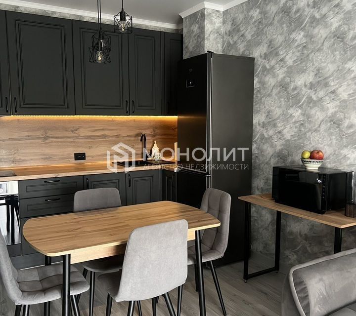 Сдаётся 2-комнатная квартира, 56 м²