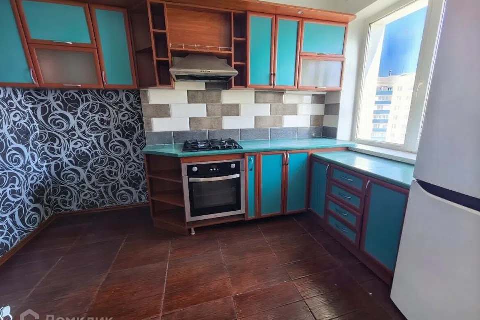 Продаётся 3-комнатная квартира, 57.3 м²