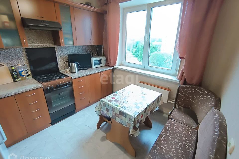 Продаётся 3-комнатная квартира, 62.8 м²