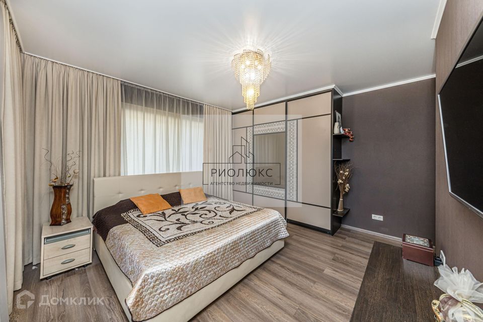 Продаётся 2-комнатная квартира, 57 м²