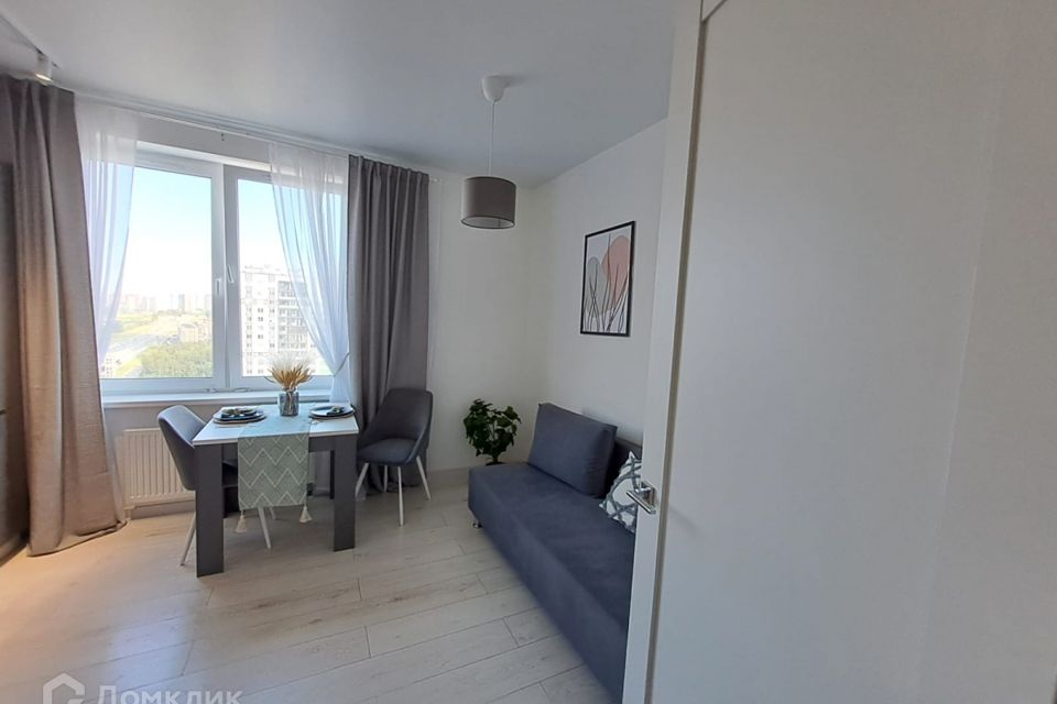 Продаётся 2-комнатная квартира, 74.4 м²