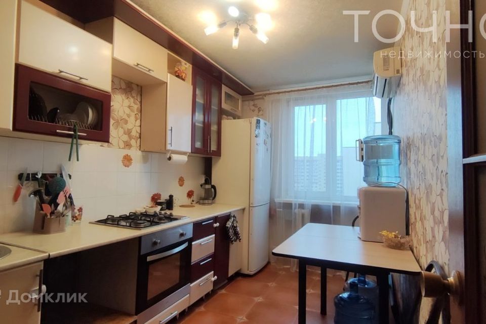 Продаётся 3-комнатная квартира, 60.3 м²