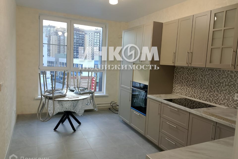 Сдаётся 2-комнатная квартира, 59 м²