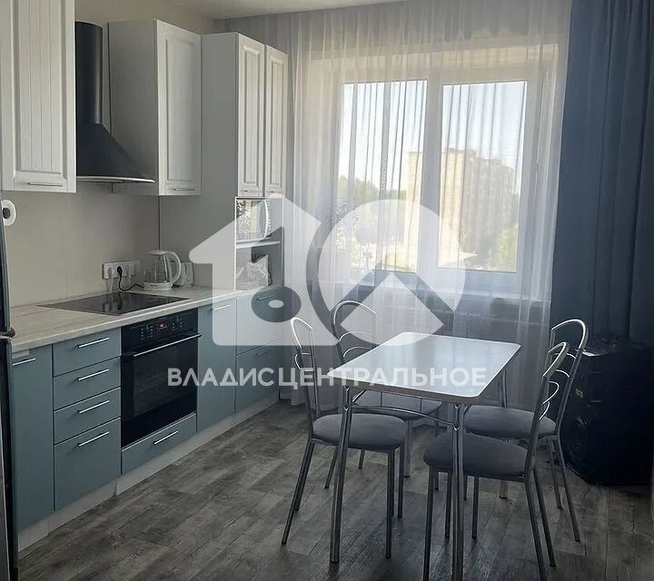Продаётся 3-комнатная квартира, 64 м²
