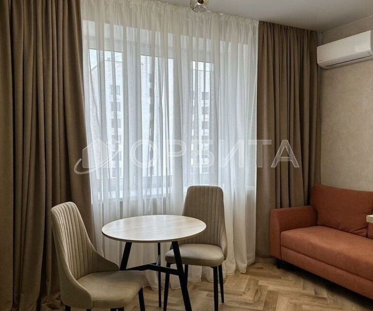 Продаётся 1-комнатная квартира, 40.4 м²