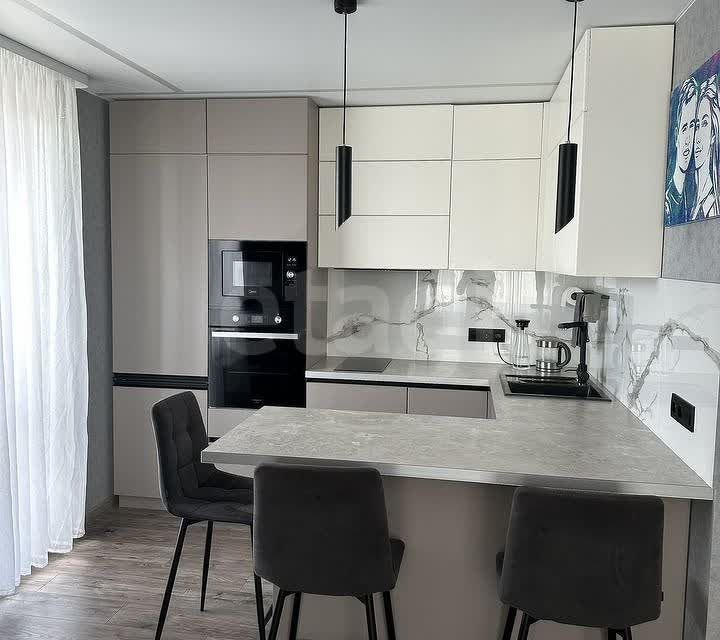 Продаётся 1-комнатная квартира, 42.6 м²