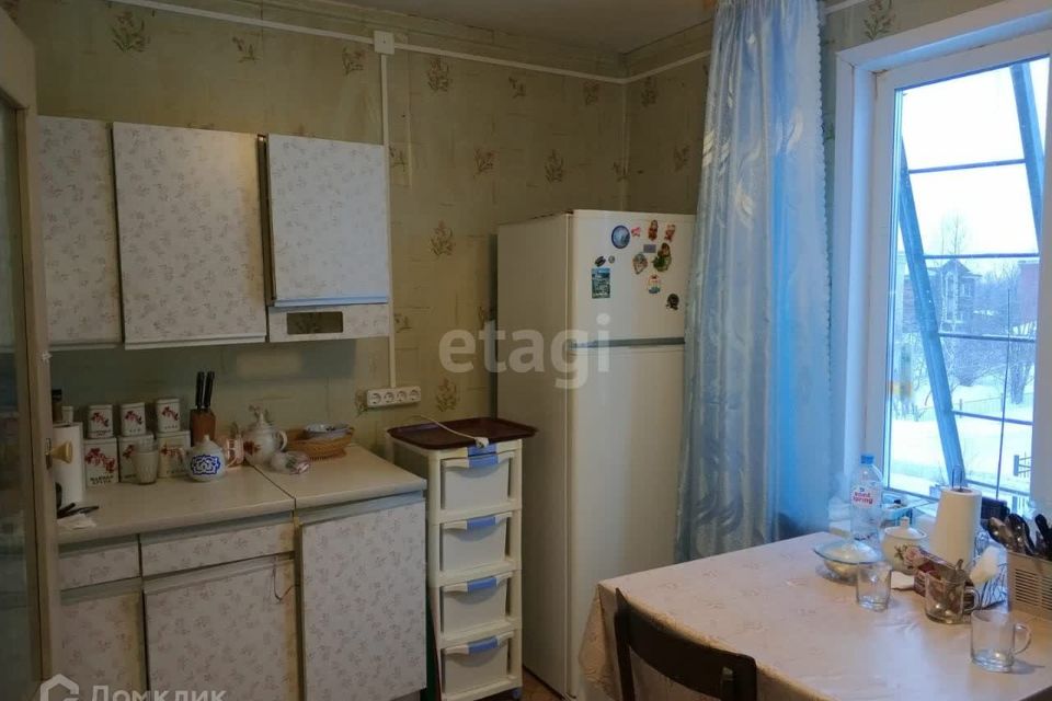 Продаётся 3-комнатная квартира, 67.7 м²