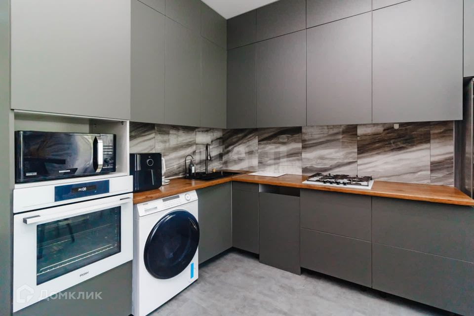 Продаётся 3-комнатная квартира, 68.5 м²