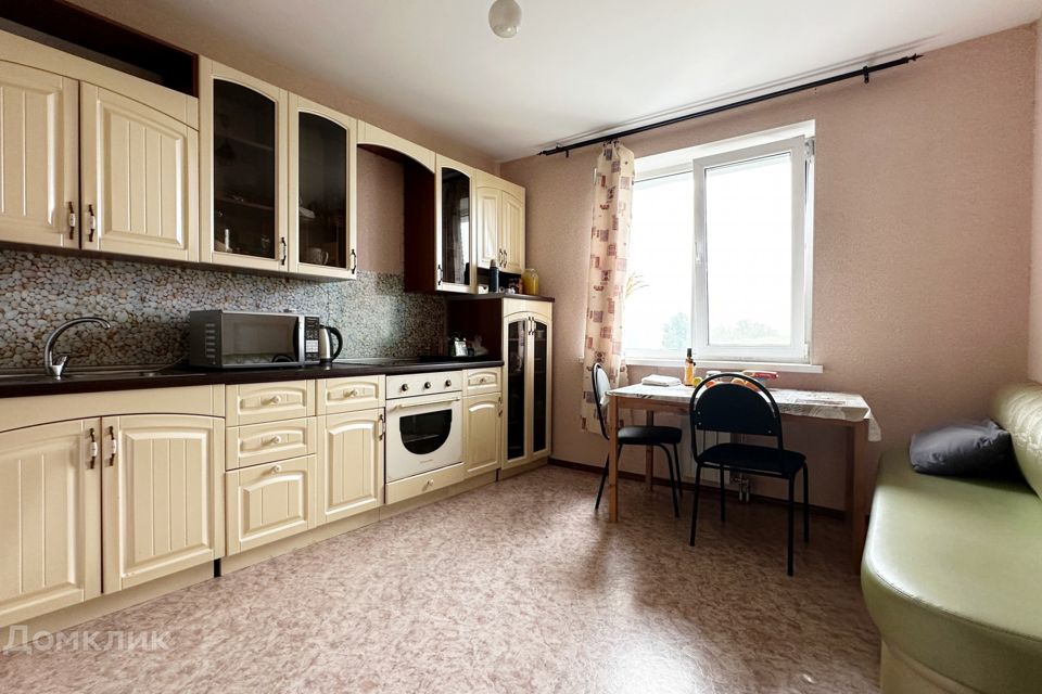 Продаётся 1-комнатная квартира, 42.9 м²