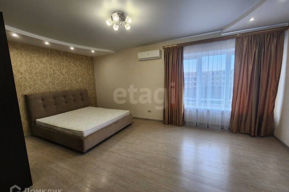 Продаётся 1-комнатная квартира, 49.2 м²