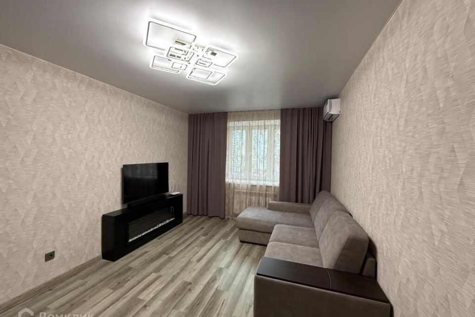 Продаётся 1-комнатная квартира, 40.4 м²