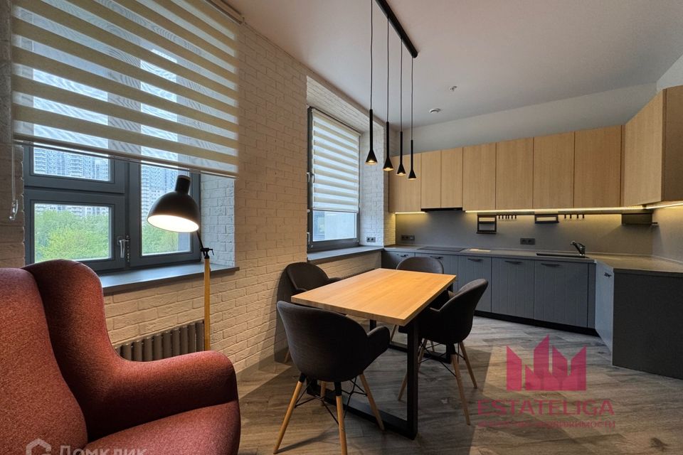 Продаётся 2-комнатная квартира, 56.5 м²