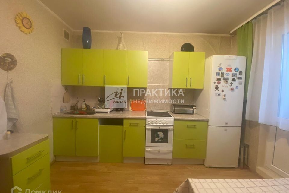 Продаётся 4-комнатная квартира, 105.3 м²