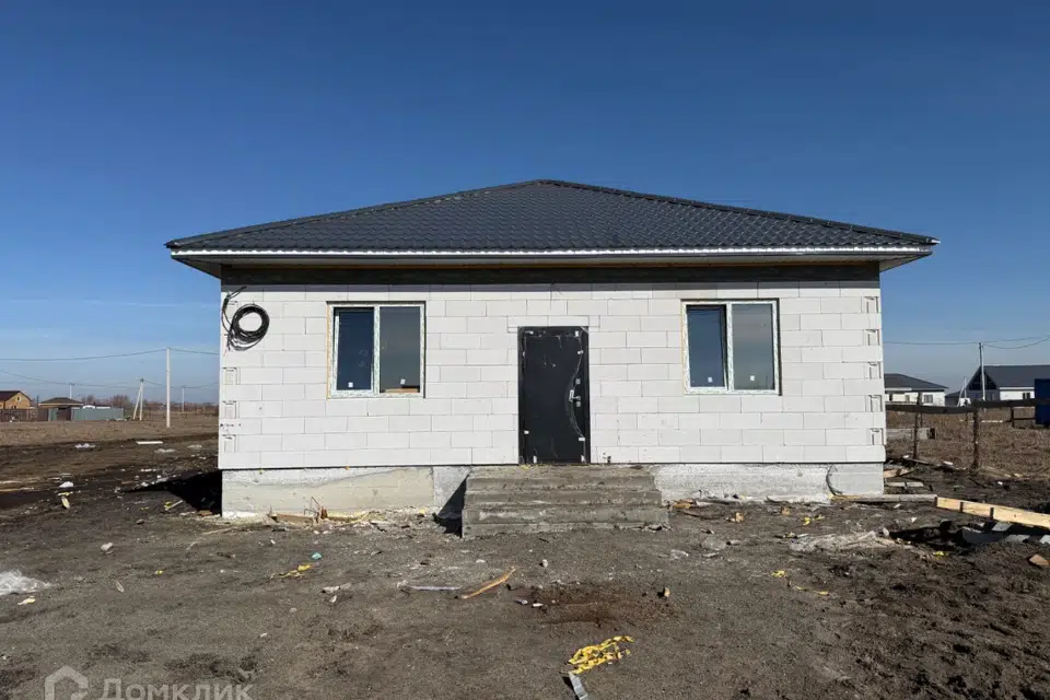 Продаётся 1-этажный дом, 135 м²