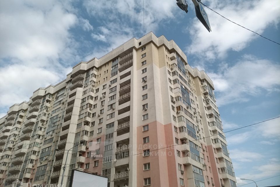 Продаётся 3-комнатная квартира, 90.6 м²