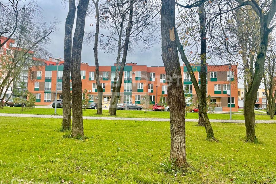 Продаётся 1-комнатная квартира, 43.6 м²