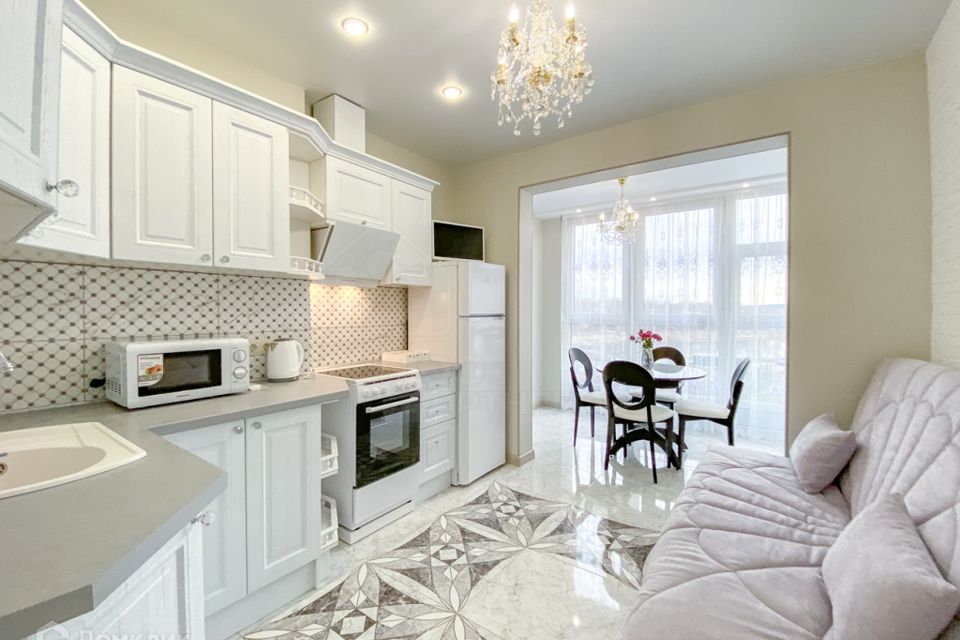 Продаётся 1-комнатная квартира, 37 м²