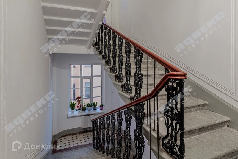 Продаётся 4-комнатная квартира, 93.2 м²