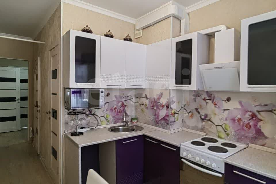 Продаётся 3-комнатная квартира, 65.3 м²