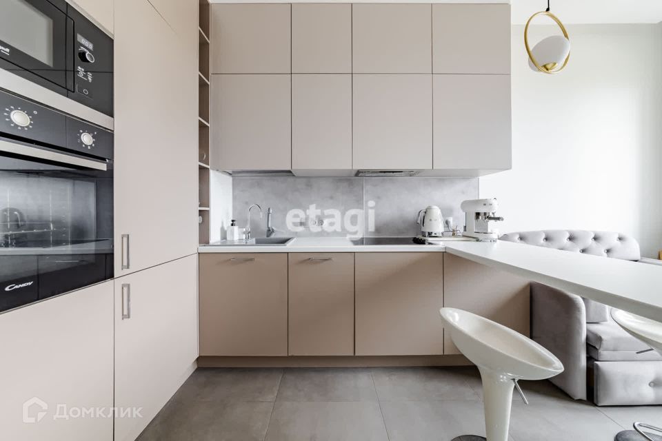 Продаётся 1-комнатная квартира, 37.1 м²
