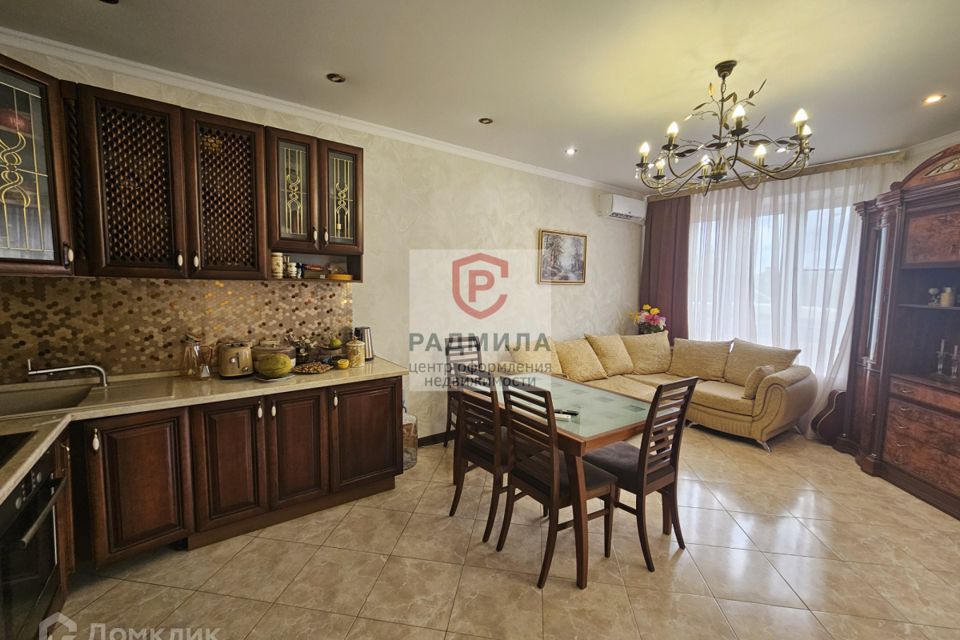 Продаётся 2-комнатная квартира, 60 м²