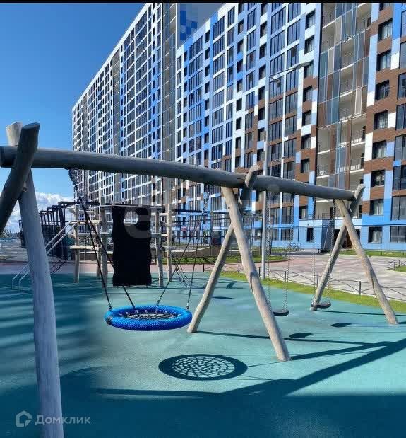 Продаётся 2-комнатная квартира, 60.8 м²