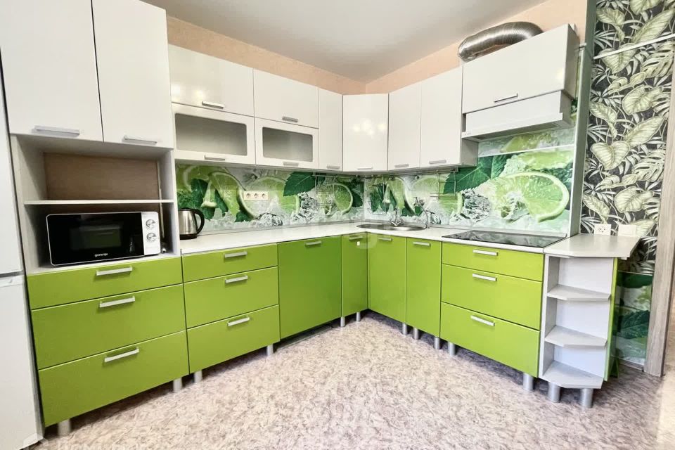 Сдаётся 3-комнатная квартира, 80 м²