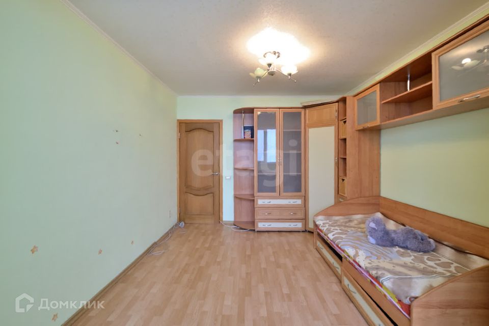Продаётся 2-комнатная квартира, 69.8 м²