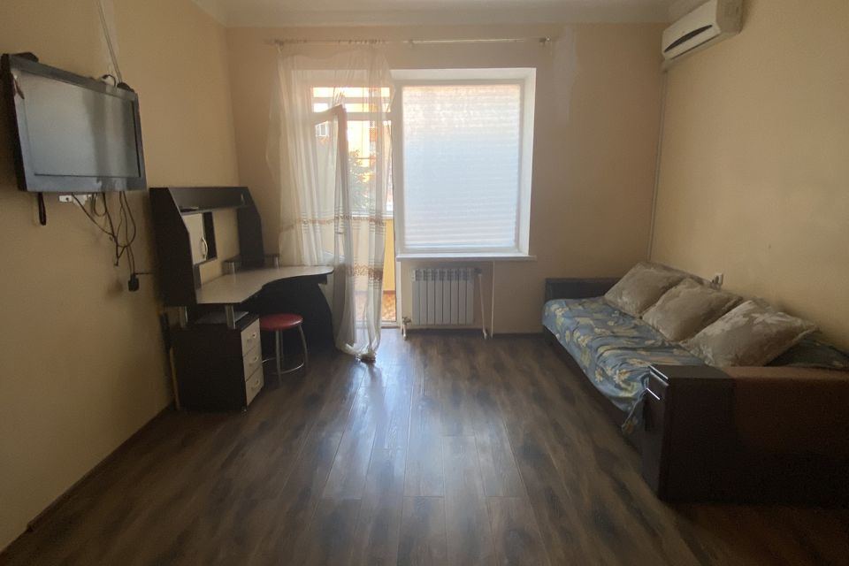 Продаётся 2-комнатная квартира, 57.7 м²