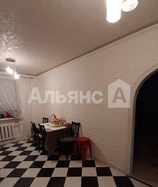 Продаётся 3-комнатная квартира, 58.1 м²