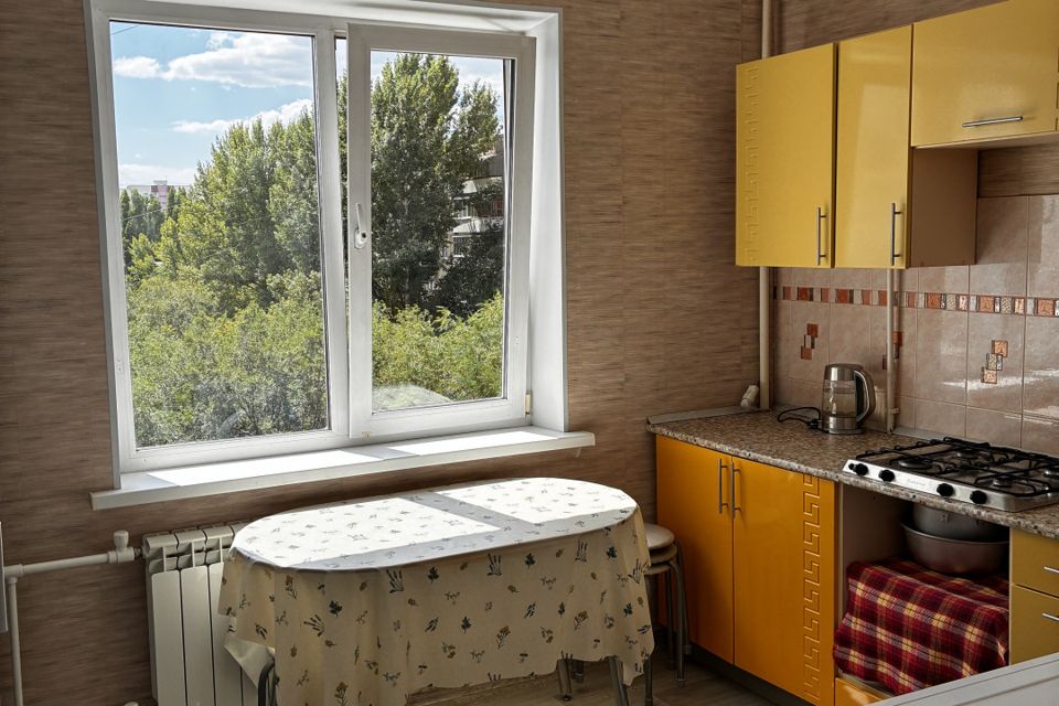 Продаётся 1-комнатная квартира, 37.2 м²