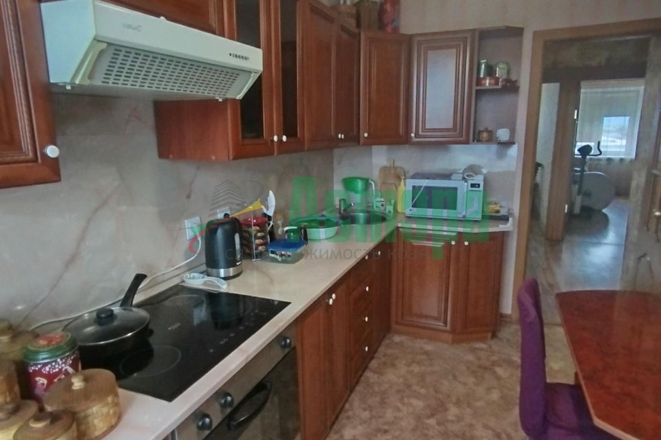 Продаётся 3-комнатная квартира, 59.3 м²
