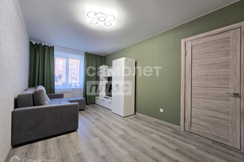 Продаётся 1-комнатная квартира, 38.3 м²