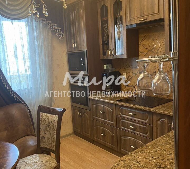 Продаётся 2-комнатная квартира, 62 м²
