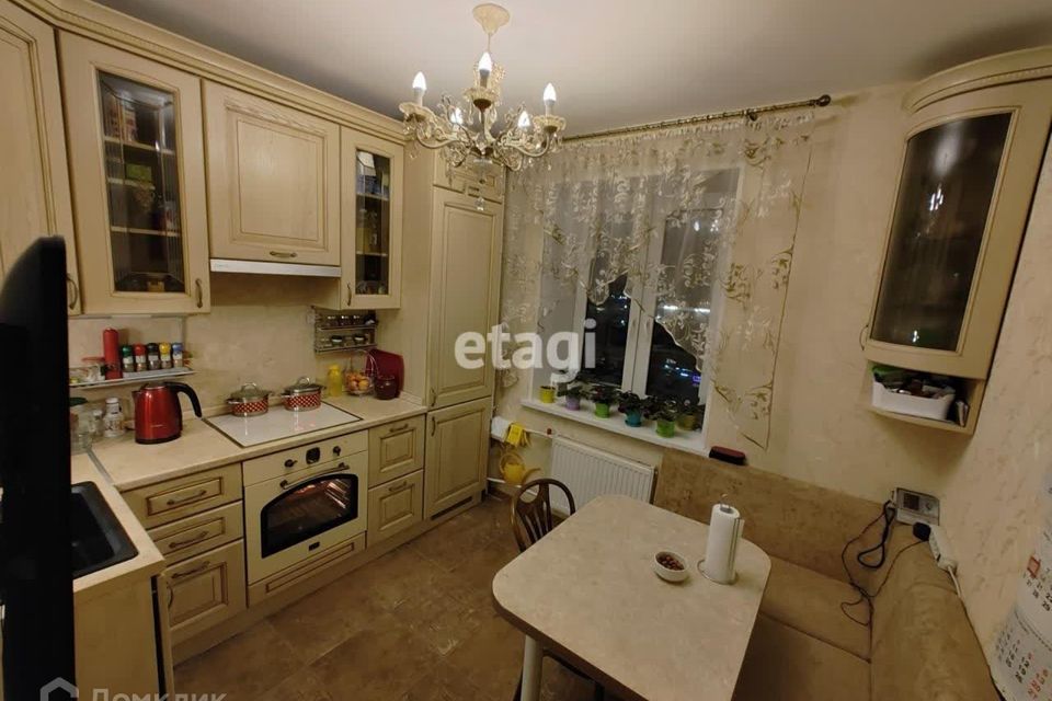 Продаётся 2-комнатная квартира, 49.5 м²