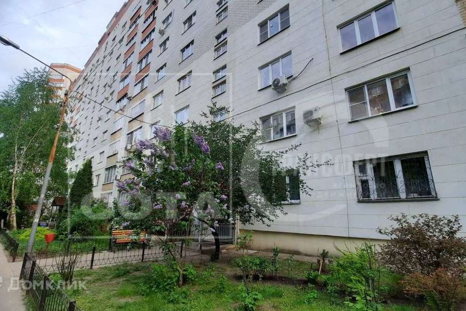 Продаётся 3-комнатная квартира, 100.9 м²