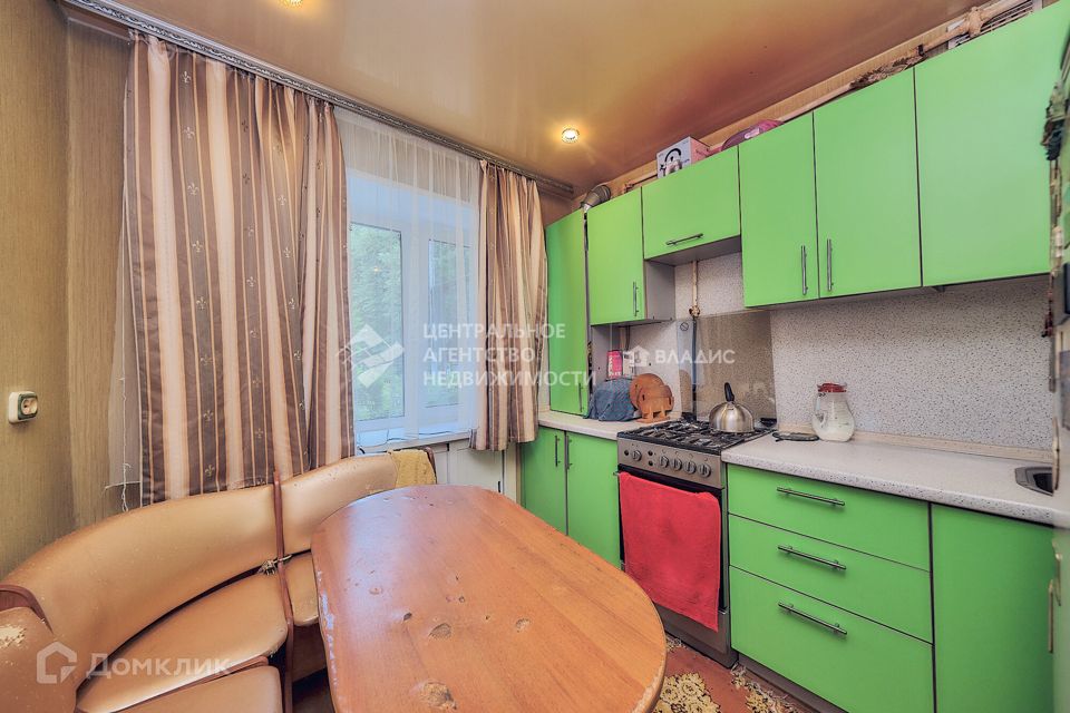 Продаётся 2-комнатная квартира, 43.6 м²