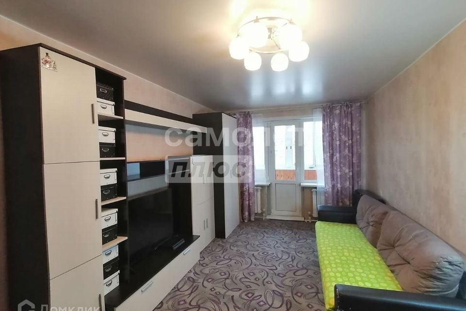 Продаётся 3-комнатная квартира, 57 м²