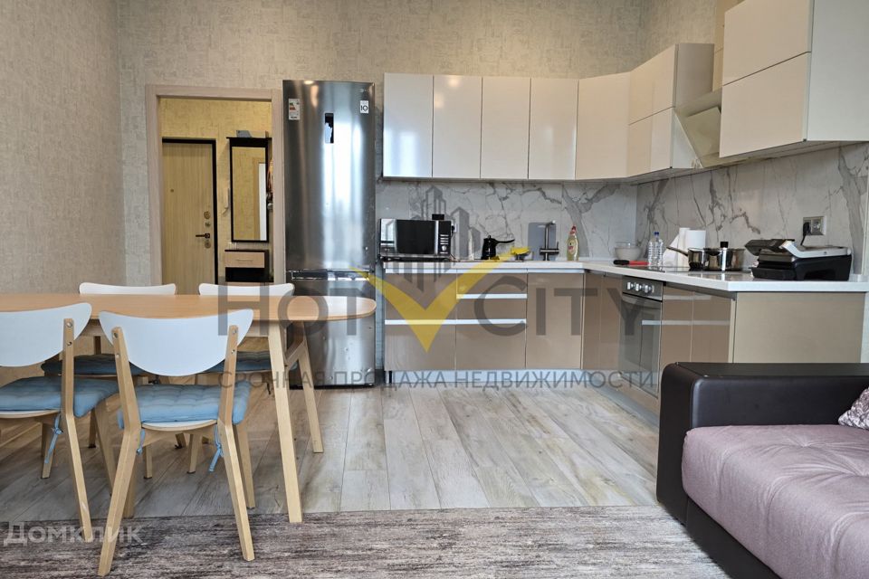 Продаётся 3-комнатная квартира, 79.4 м²