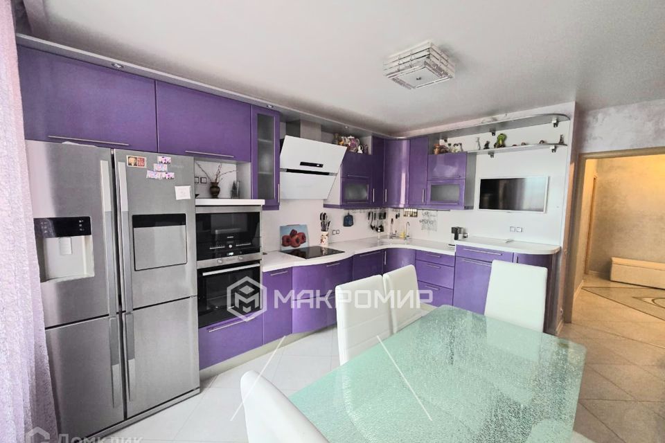 Сдаётся 3-комнатная квартира, 85 м²
