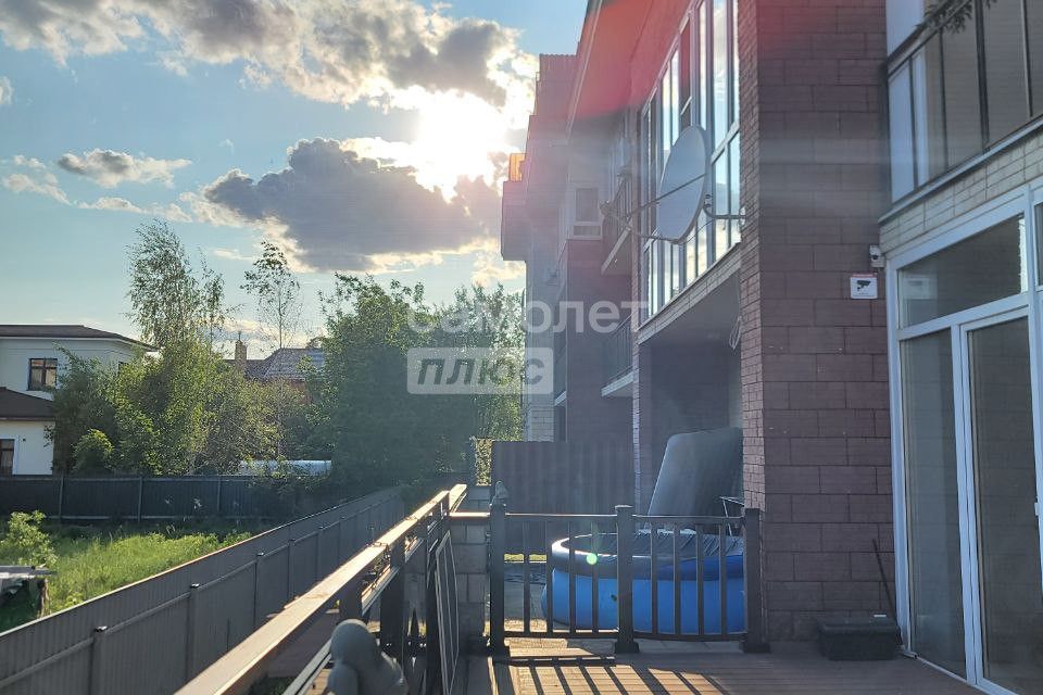 Продаётся 1-комнатная квартира, 37.4 м²