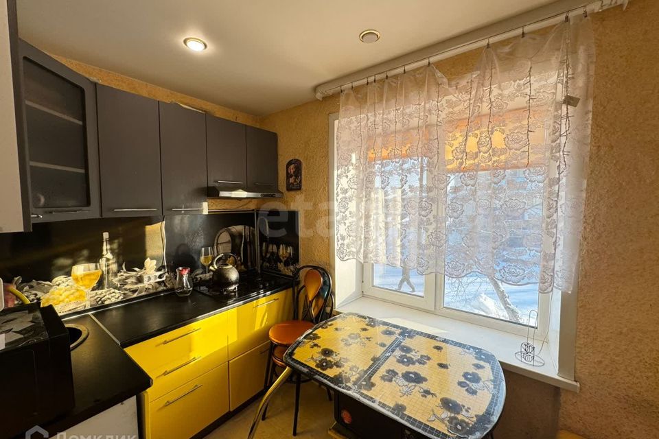 Продаётся 2-комнатная квартира, 40.3 м²