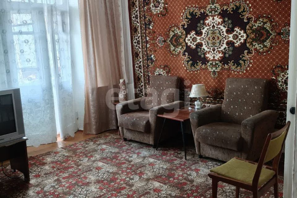Продаётся 3-комнатная квартира, 71.8 м²