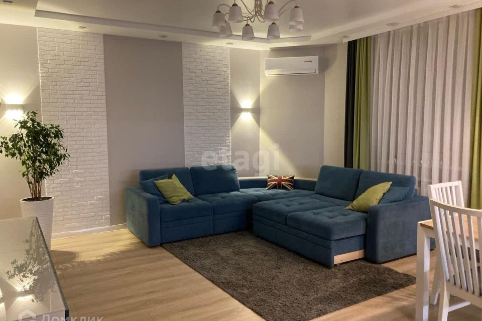 Продаётся 3-комнатная квартира, 88 м²